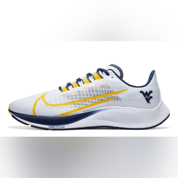 Nike Other - Nike Zoom Pegasus 37 Running Shoes Men's Size 12 Excellent Condition!